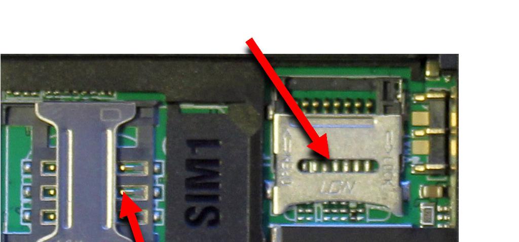 Włóż kartę SIM stroną ze złotymi stykami skierowaną Miejsce na karty SIM w dół, w taki sposób, w jaki wytłoczona jest wnęka.