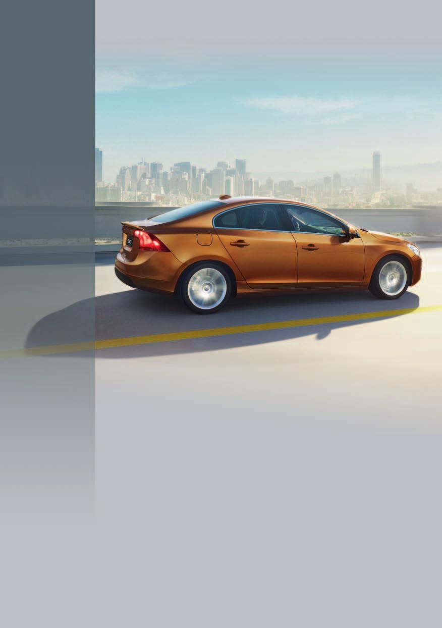 s60 Quick GUIDE Web edition ZAPRASZAMY DO ZAPOZNANIA SIĘ Z PAŃSTWA NOWYM SAMOCHODEM VOLVO! Zapoznawanie się z nowym samochodem to bardzo przyjemne doświadczenie.