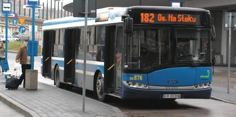 a. autobus Solaris Urbino 12 