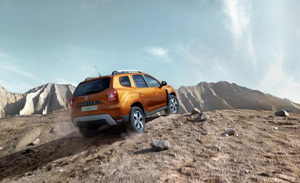Dacia Duster 4 4 MONITOR WSKAŹNIK KĄTÓW NACHYLENIA SAMOCHODU PODCZAS JAZDY PO BEZDROŻACH Przed Dusterem wszystkie drogi