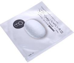 Maski przykłady produktów rynkowych MG Forever Silky Smooth Whitening Mask Innisfree Foot Special Care Mask