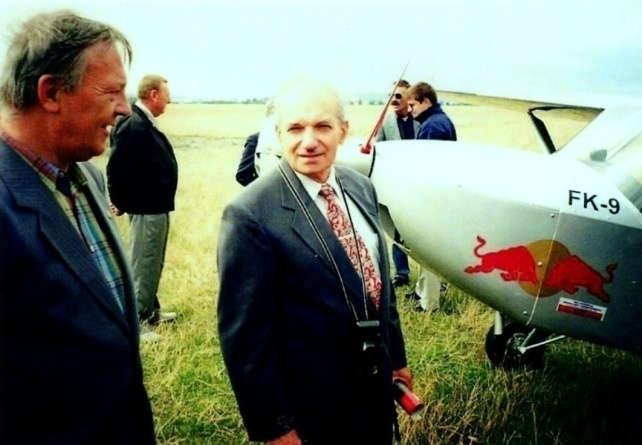 Z prawej Tadeusz Pelczarski /www.modelarze-krosno.xq.
