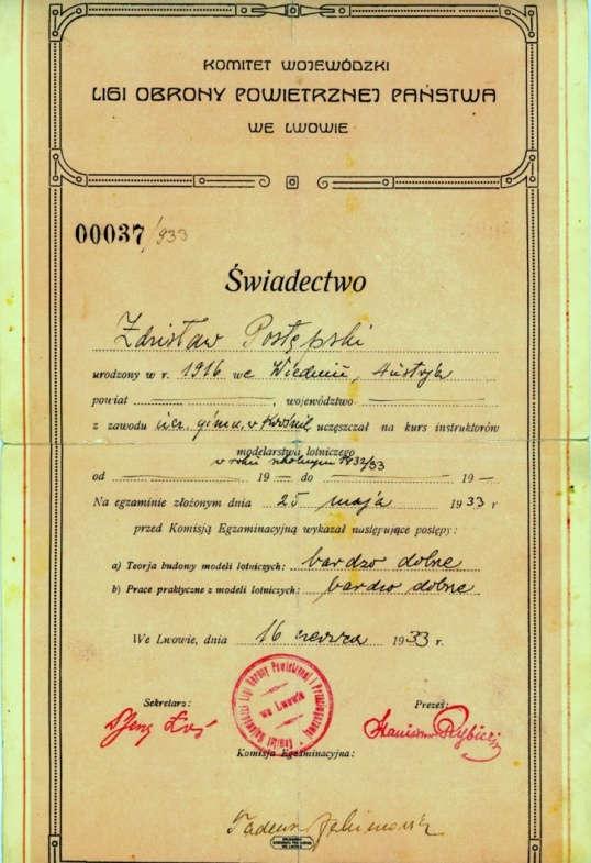 / z arch. Tadeusza Postępskiego/ Przez dwa lata był rekordzistą Województwa Lwowskiego w grupie instruktorów w klasie modeli dowolnych.