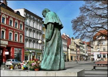 Jerzy Bokrzycki); nr 75 -