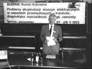 Dyrektor Mieczysław Jakubiec rozpoczyna uroczystą kolację, 1995 r.