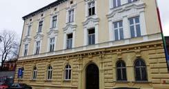 kod agencji: KRMR1 STUDIO STARE PODGÓRZE S.C. oddział IV Rynek Podgórski 9/U1, 30-518 Kraków 12. 263 00 40, 513.084.377 krmr1@tecnocasa.
