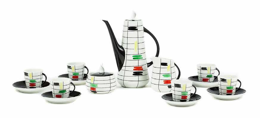 57 55. Serwis kawowy Prometeusz proj. Danuta Duszniak, 1959 r; Chodzież, Zakłady Porcelany Stołowej, lata 60. XX w; porcelana, wym. 6 talerzyków śr. 11,3 cm, 6 filiżanek wys. 5,7 cm, śr.