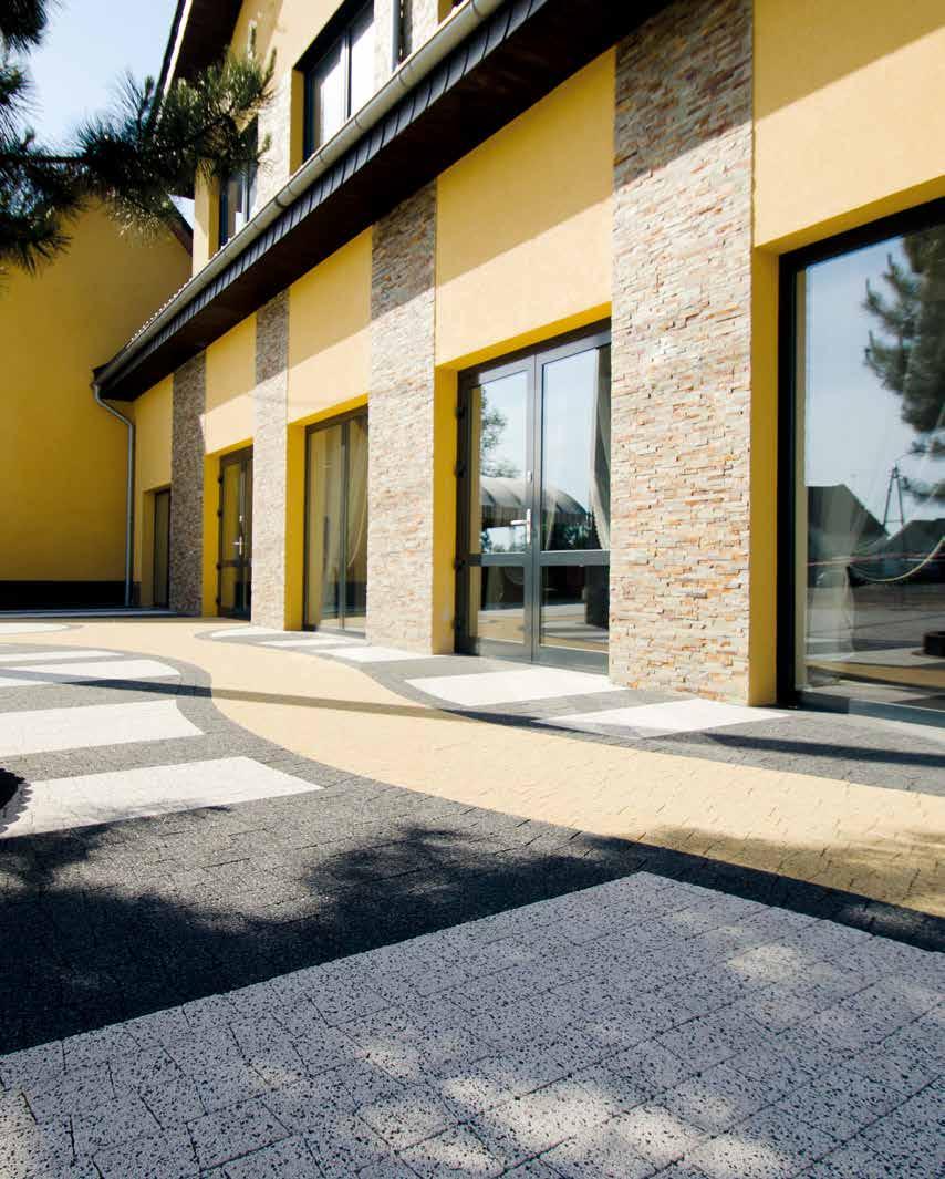 Kształt kostki znakomicie nadaje się do zadań specjalnych takich jak barwne mozaiki, małe koła, łuki i zakręty.
