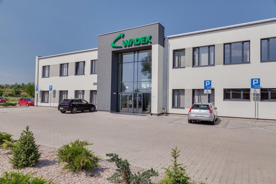 System kominowy TURBO System kominowy TURBO produkcji PPH Wadex dedykowany jest do kotłów kondensacyjnych oraz niskotemperaturowych kotłów z zamkniętą komorą spalania, opalanych gazem lub olejem