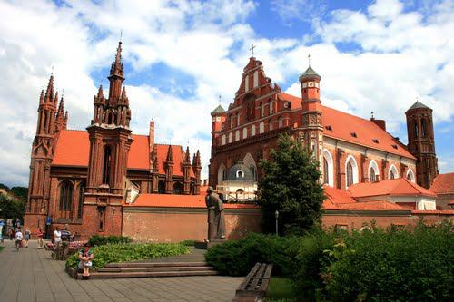 Danas se Riga ubraja u najlepše gradove Baltika, a njen Stari grad proglašen je za Svetsku kulturnu baštinu, u okviru kojega se nalaze građevine svih evropskih stilskih epoha.