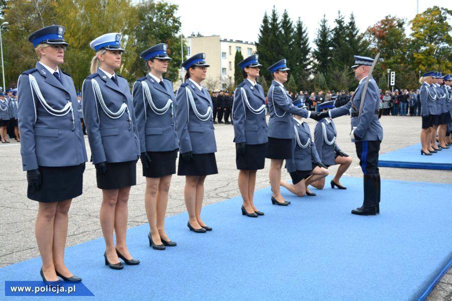 Komunikator Mazowieckiego Garnizonu Policji ; Numer 197 Strona 6 Policji jako profesjonalnej formacji.