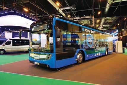 Na swoim stoisku Castrosua zaprezentowała 4 autobusy, w tym dwudrzwiowy autobus niskopodłogowy NewCity w charakterystycznych niebieskich barwach EMT Madryt.
