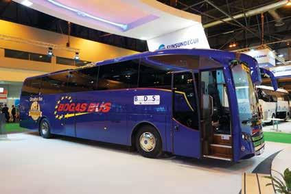 Autobus turystyczny SC5 przystosowany do obsługi osób z ograniczoną sprawnością ruchową Do budowy wykorzystywane są przeważnie podwozia Volvo B11R oraz MAN RR4.