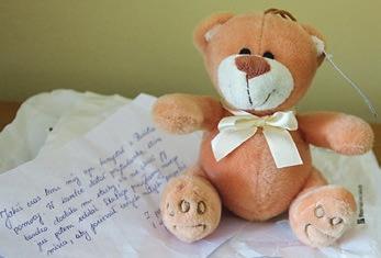 Tablet czerwiec 2016 Kierownikiem Szkoły Ratownictwa Medycznego jest Bożena Woźniak-Pachota, pielęgniarka. W zawodzie pracuje od 36 lat, w KPR od 27.