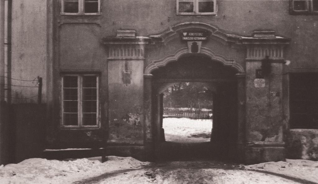 28 tenikos, parankinės Lietuvos Didžiosios Kunigaikštijos bibliotekos rinkiniai 1939 m. spalio mėnesį buvo išvežti į Sovietų Sąjungą.