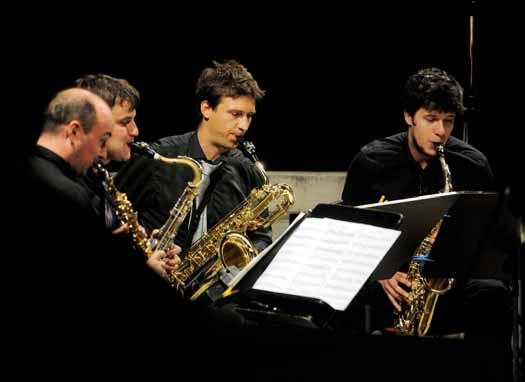 BROJ 170, LISTOPAD 2011. 5 FESTIVALI PRAIZVEDBA SKLADBE BERISLAVA ŠIPUŠA ZA KVARTET KLANG I CANTUS ANSAMBL NA 36. SAMOBORSKOJ GLAZBENOJ JESENI...putovanje prema svjetlima.