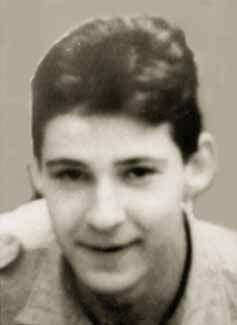 Posljednje po~ivali{te nalazi se na groblju Mirogoj. DINO KUNI] Ro en 04. 08. 1971.