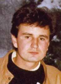 Policijska postaja Novska @ELJKO NIKI] Ro en je 18. 12. 1967. godine u Novskoj. Osnovnu i srednju {kolu zavr{io u Novskoj. U MUP-u od 19. 03. 1991.