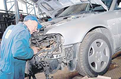 Automobiliai reitinguojami pagal tai, kiek procentų patikrintų automobilių turėjo gedimų. Apžvalga sudaryta iš 7,8 mln. patikrintų automobilių. Aforizmas Daugumai žmonių prigimta svarstyti protingai, o elgtis absurdiškai.