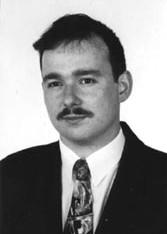 PAK vol. 57, nr 5/2011 563 Krzysztof ROKOSZ POLITECHNIKA KOSZALIŃSKA, WYDZIAŁ MECHANICZNY, ZAKŁAD ELEKTROCHEMII I TECHNOLOGII POWIERZCHNI ul.
