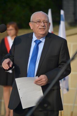 נוסח דבריו של ישראל בר-און: בילגוראיי בעיניי אותם ששרדו את השואה סימלה מרווחים של זמן ותפיסת עולם אמביוולנטית שנעה בין חיים למוות.