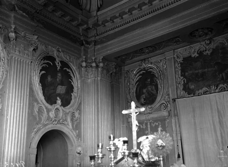 Najważniejsze zmiany w wyposażeniu cerkwi Zwiastowania Bogarodzicy w Supraślu... Prezbiterium (część południowo-zachodnia) cerkiew Zwiastowania Bogarodzicy monasteru Supraskiego, 1913, fot. J.