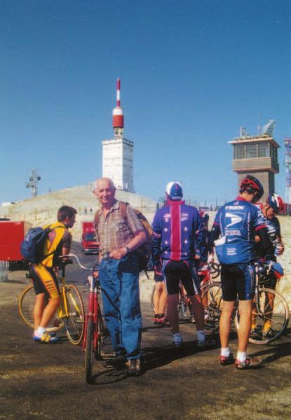 10, 2002 273 TRAGOM FRANCESCA PETRARCE NA MOUNT VENTOUX Tour de France na planinarski naèin prof. dr.