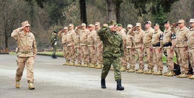 Ispraćaju je nazočio zamjenik ministra obrane RH Tomislav Ivić, načelnik Glavnog stožera OSRH general zbora Drago Lovrić, glavni inspektor obrane general-pukovnik Mirko Šundov, zamjenik načelnika