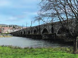 126 SEARA kawiarnia PONTE DE LIMA albergues, hotele, bary, sklepy, 2,8 tys. mieszkańców Albergue de Peregrinos de Ponte de Lima (miejskie), za zabytkowym mostem, tel.