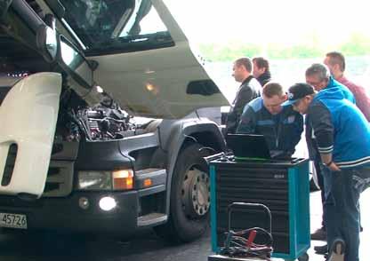 7 Kompetencje gwarancją wysokich obrotów Profesjonalne szkolenia serwisowe Bosch Najwyższej jakości szkolenia z obsługi pojazdów użytkowych Z każdą nową generacją pojazdów warsztaty serwisujące