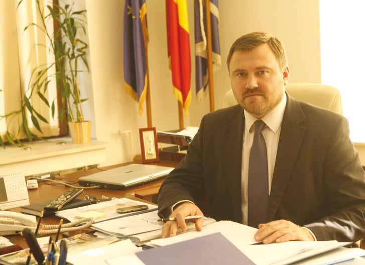 Cred că suntem pe un trend pozitiv al activităţii CJ şi trebuie să continuăm Interviu cu Zamfir Ciceu, preşedintele Consiliului Judeţean Maramureş În cursul anului viitor, cel puţin două-trei centre