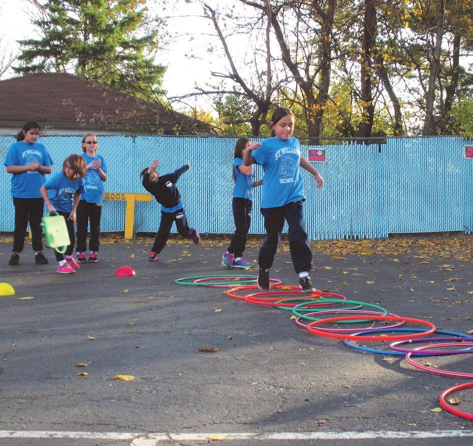 On the first day, they were divided into two teams, and each team had to design an obstacle course. On the second day, they had the chance to finetune them.