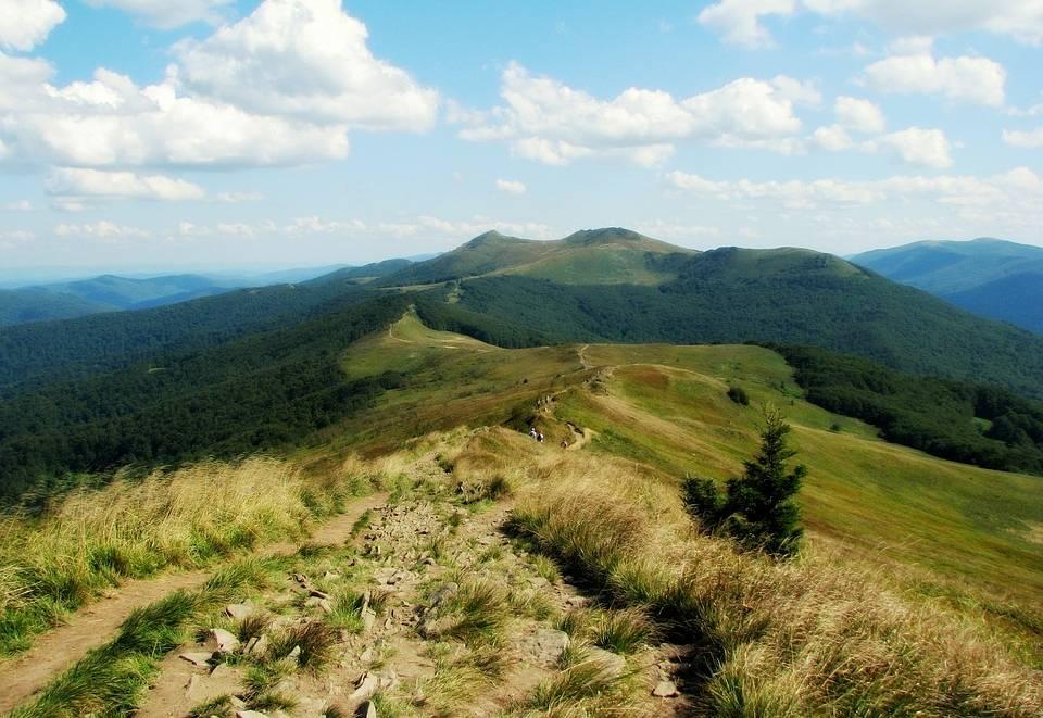 Bieszczady Bieszczadzki Park Narodowy przejście piesze, kamieniołom na