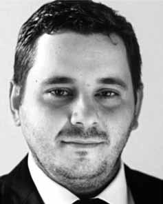8 PRZEGLĄD GÓRNICZY 2017 Wpływ sposobu pobudzenia materiału wybuchowego emulsyjnego luzem na prędkość detonacji na przykładzie Emulinitu 8L Impact of initiation method of bulk emulsion explosive on