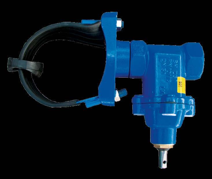 ZASUWO-OPASKA Z KLINEM GUMOWANYM NA RURĘ ŻELIWNĄ, RURĘ AZBESTOWOCEMENTOWĄ GATE VALVE WITH TAPPING SADDLE AND GUMMED WEDGE FOR CAST IRON PIPES ЗАДВИЖКА С ОБРЕЗИНЕННЫМ КЛИНОМ, С ОБОЙМОЙ, ДЛЯ ЧУГУННЫХ И
