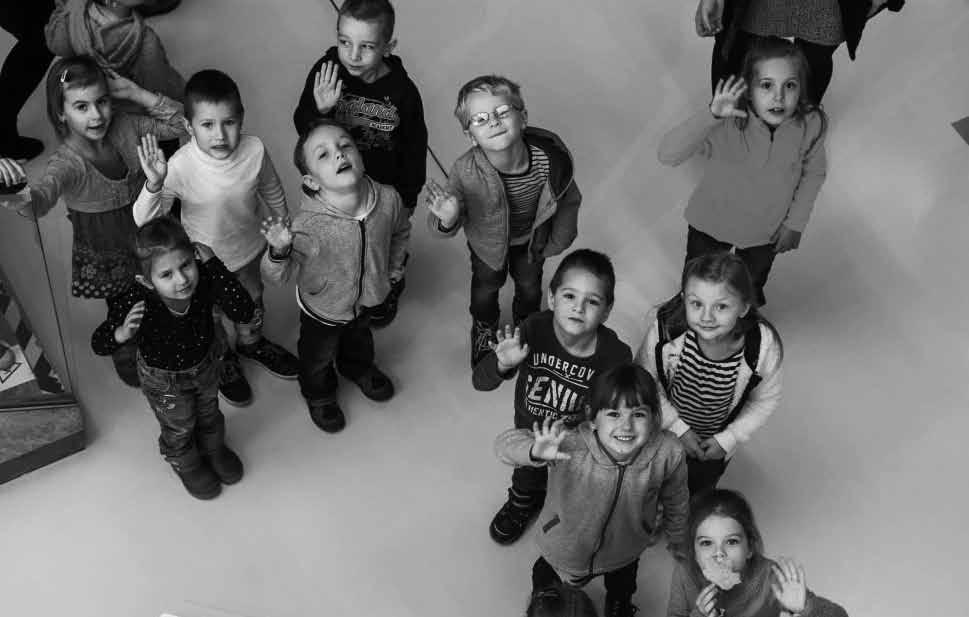 V Univerzitnej knižnici KU sa stretli skúsení básnici aj začínajúci tvorcovia poézie, aby poodhalili krásu a tajomstvo vzniku vlastných básní a ukázali, že aj napísať dobrú báseň môže byť skutočná