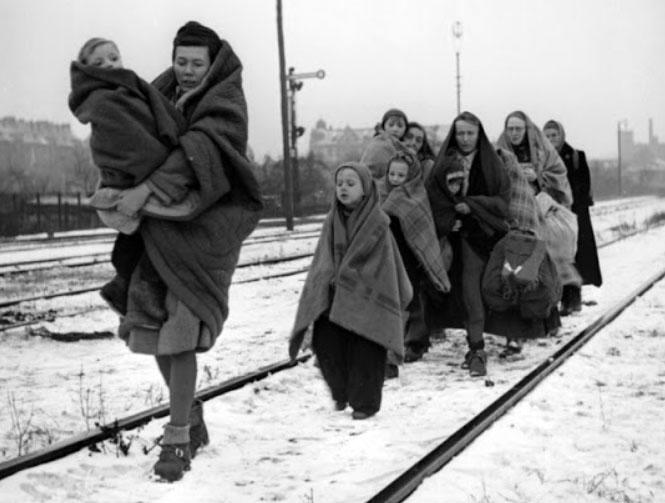 Зімой 1940 года са Слоніма за мяжу ўцякла сям я Браўнаў Сёлета СК распавядаў пра гісторыю ўцёкаў зімой 1940 года з СССР у акупаваную немцамі Польшчу некалькіх сем яў са Слоніма.