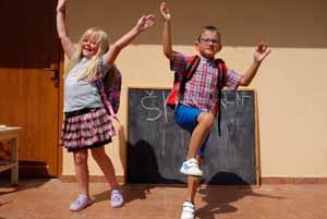 Školská zrelosť už je predškolák Samostatnosť Dieťa pred vstupom do školy by malo byť už v mnohých ohľadoch samostatné.