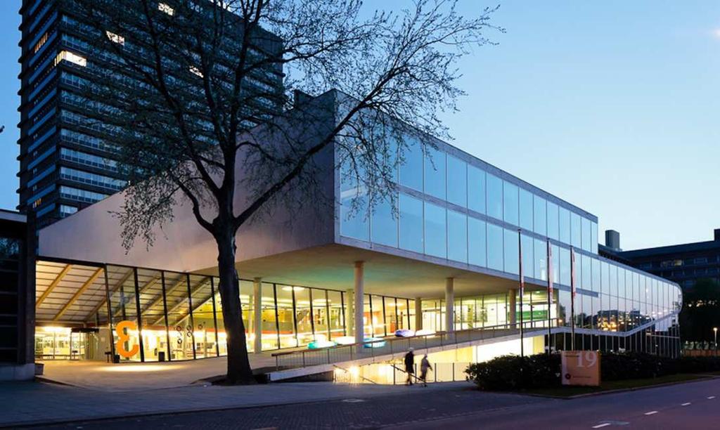 Il. 7. Educatorium, Utrecht, 1997 rok, arch. Rem Koolhaas / Office for Metropolitan Architecture (OMA). Źródło: https://www.flickr.com/photos/kuk/5637802483 (dostęp: 13.11.2017).
