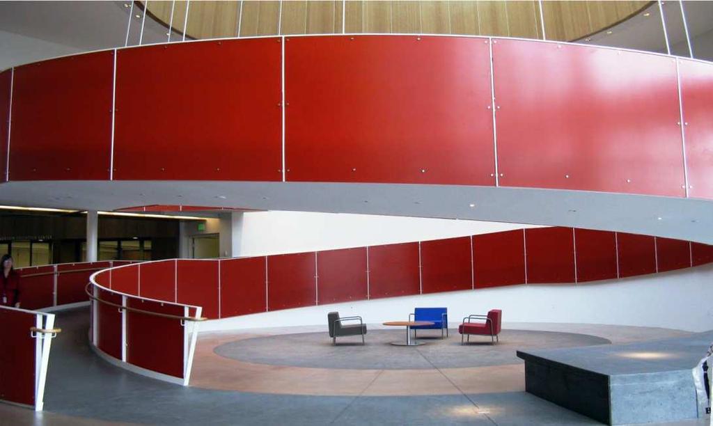 Il. 22. The Ed Roberts Campus, Ashby BART Station Berkeley, Kalifornia, 2010 rok, arch.