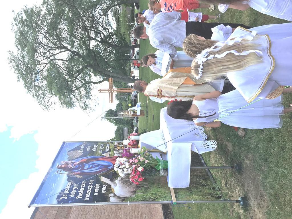 CORPUS CHRISTI (Latin for Body of Christ) JUNE 3 This year, once again, in a very special way our parish will celebrate this Feast.