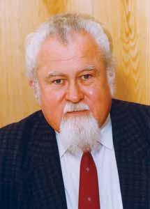 S Jarkom Chovancom som sa zoznámila v roku 2003 na Právnickej fakulte UMB v Banskej Bystrici, kde pôsobil ako vedúci Katedry teórie štátu a práva a ako prodekan pre vedu, výskum a edičnú činnosť.