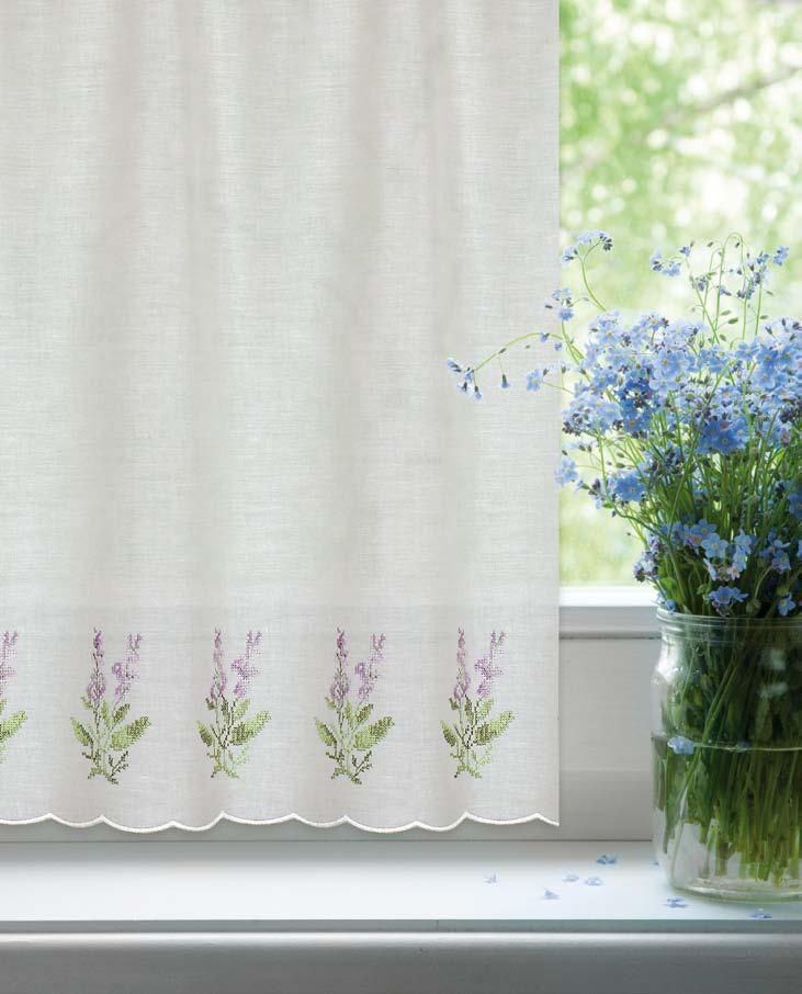 11433 Lambrekin haftowany na tkaninie elanobawełnianej Embroidered valance on