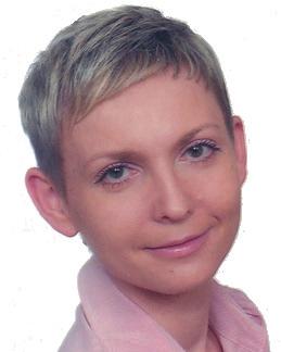 ARTICLES SOCJALIZUJĄC HOMO CONSUMENS SPOŁECZNE I KULTUROWE KONTEKSTY IMPERATYWU KONSUMPCJI dr Monika Torczyńska - Absolwentka UMCS w Lublinie Absolwentka Uniwersytetu im.