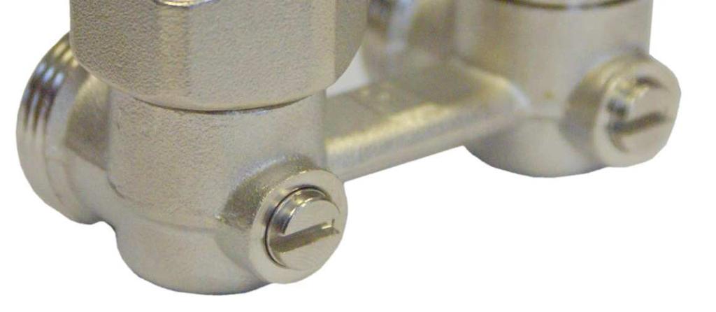 Grzejnik z gwintem zewnętrznym ¾ V2495DX020 prosty