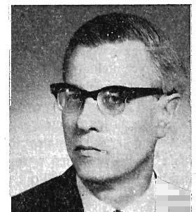 WŁADYSŁAW BOGUSZ WSPOMNIENIE POŚMIERTNE Dnia 4 listopada 1975 r. zmarł nagle w Krakowie prof, dr hab. inż. WŁADYSŁAW GUSZ, wybitny uczony, profesor zwyczajny Akademii Górniczo-Hutniczej im.