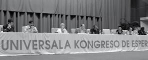 Malfacilas diri, sed oftis aŭdi la komparatestojn pri pozitivaj ŝanĝoj en la kongresaj lando kaj urbo. La tablojn por la jam tradicia Movada Foiro sabaton vespere mendis 60 asocioj.