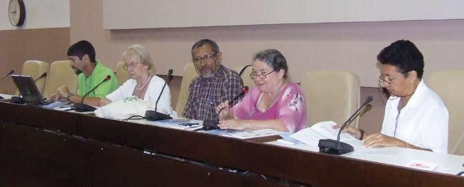 La pinto de la estrara teamo restas senŝanĝa: plu prezidos Probal Dasgupta, vicprezidanto estas Claude Nourmont (edukado, kulturo, kongresoj) kaj ĝenerala sekretario Barbara Pietrzak (informado).