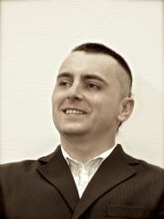 AGH, Uniwersytet Szczeciński, Akademia Koźmińskiego, Uczelnia Łazarskiego, Politechnika Warszawska, Politechnika Szczecińska. Liczne szkolenia i wdrożenia zarządzania projektami, m.in.