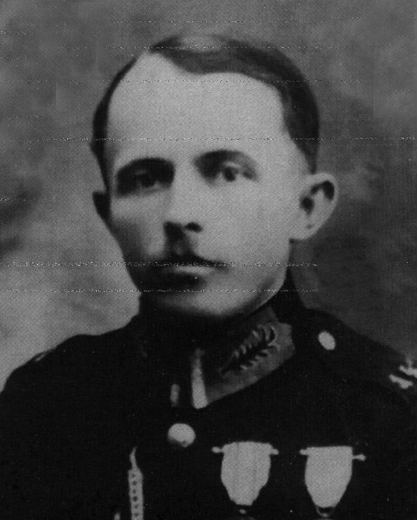 136 Część 2 Krężel Władysław, s. Stanisława i Julianny, ur. 18 kwietnia 1899 r. w pow. Iłża, zam. w Prużanie, woj. poleskie, starszy posterunkowy Policji Państwowej, aresztowany we wrześniu 1939 r.